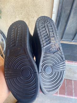 Air Jordan 1 Mid “Triple Black