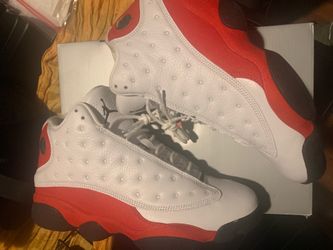 Jordan 13s SZ 10