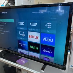 Phillips 32pfl4664/f7a TV with Remote