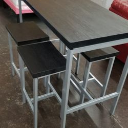 Black And Silver Counter Height Table With 4 Stools 