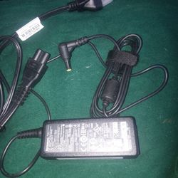 Lenovo Laptop  AC/DC Power 20v 2amp Adapter ADP40NH-B 