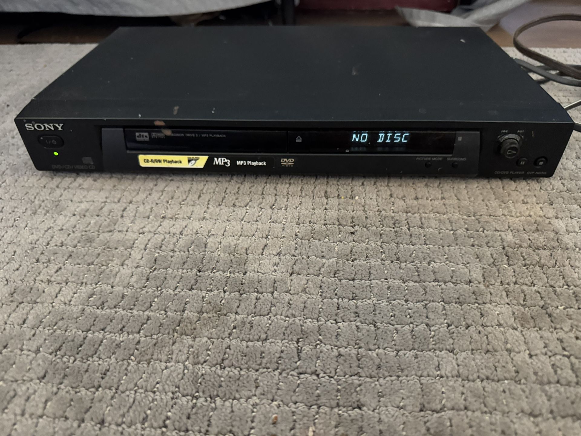 Sony DVP-NS315B DVD player