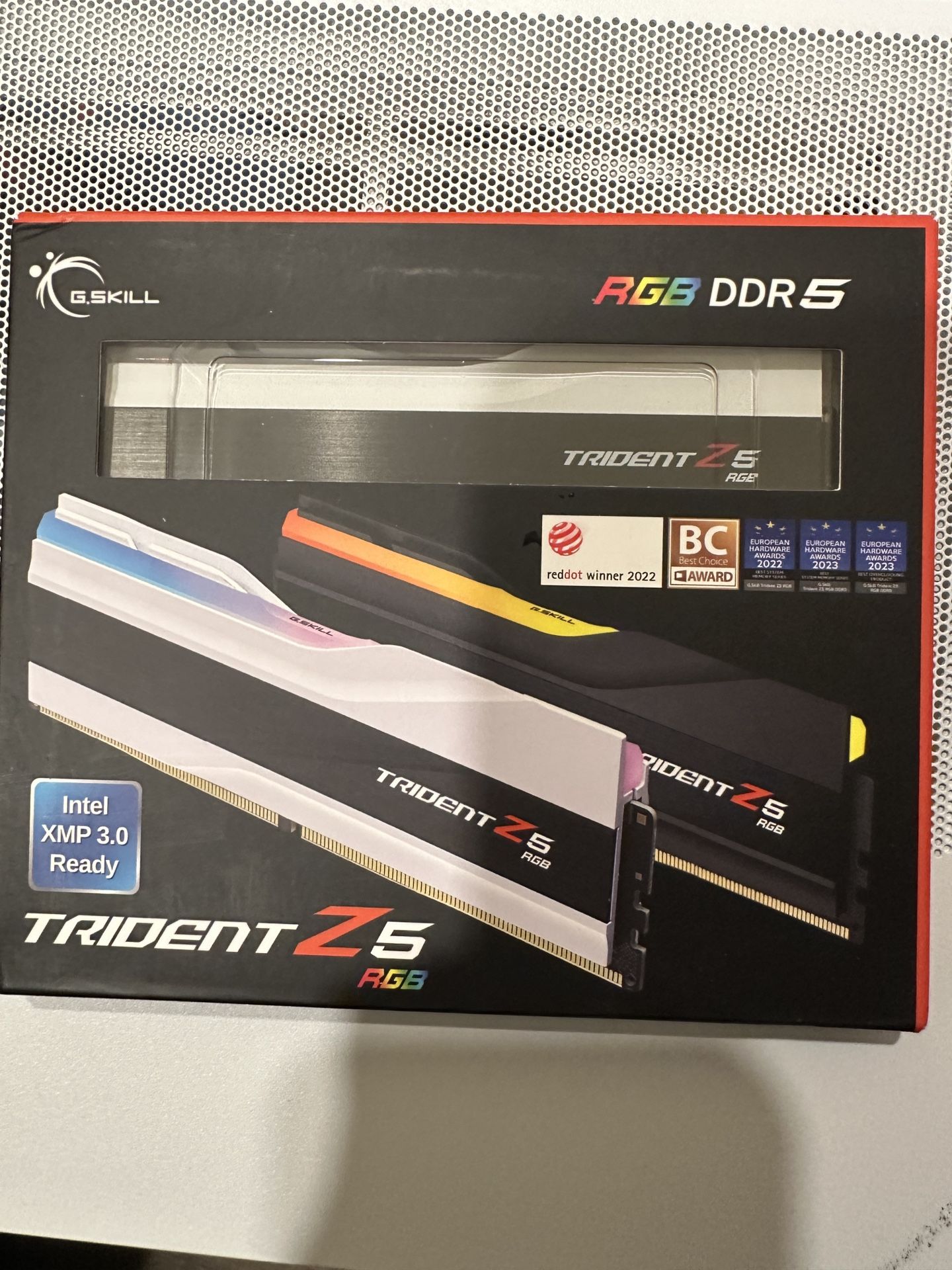 Brand New 64 GB DDR5 RAM G.SKILL RBG WHITE