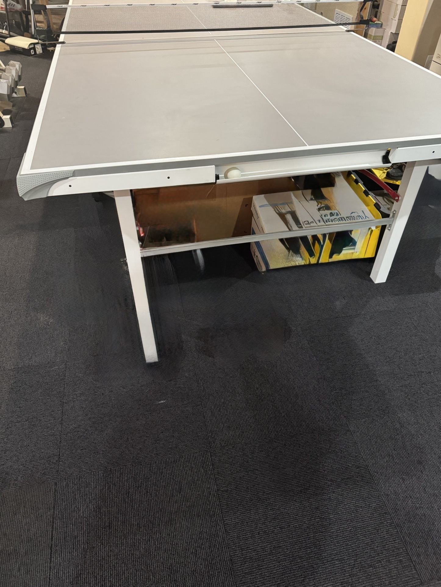 Stiga ST3100 Ping Pong Table