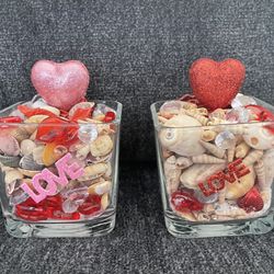 Valentine’s Day Glass Love Container With Shells