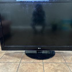LG Tv And Panasonic tv 