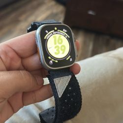 Apple Watch Ultra 2