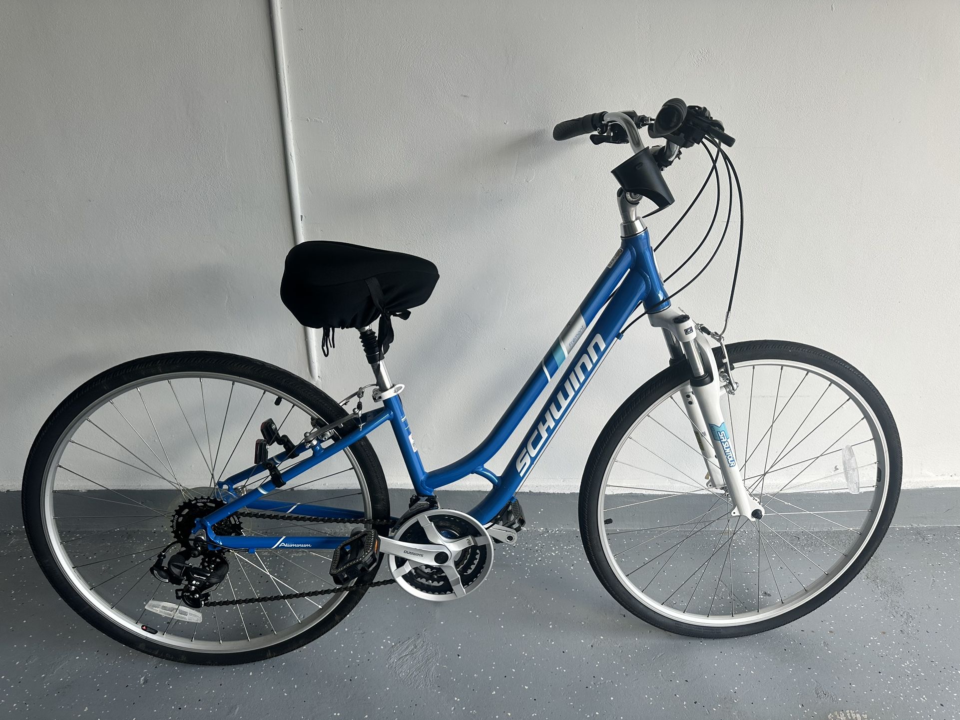 schwinn signature bicycle Cruiser  Retro Glow Cycles The Glenwood features a durable steel Schwinn frame and suspension fork that absorbs bumps in the road All Schwinn Bikes | Electric,