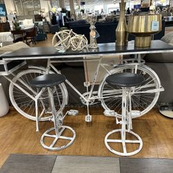 Decorative Bike Bar With Stools