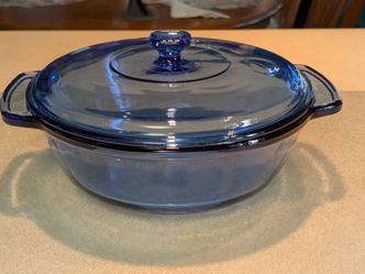 Cobalt Blue Glass Casserole with Lid, Round, Anchor Hocking 2qt