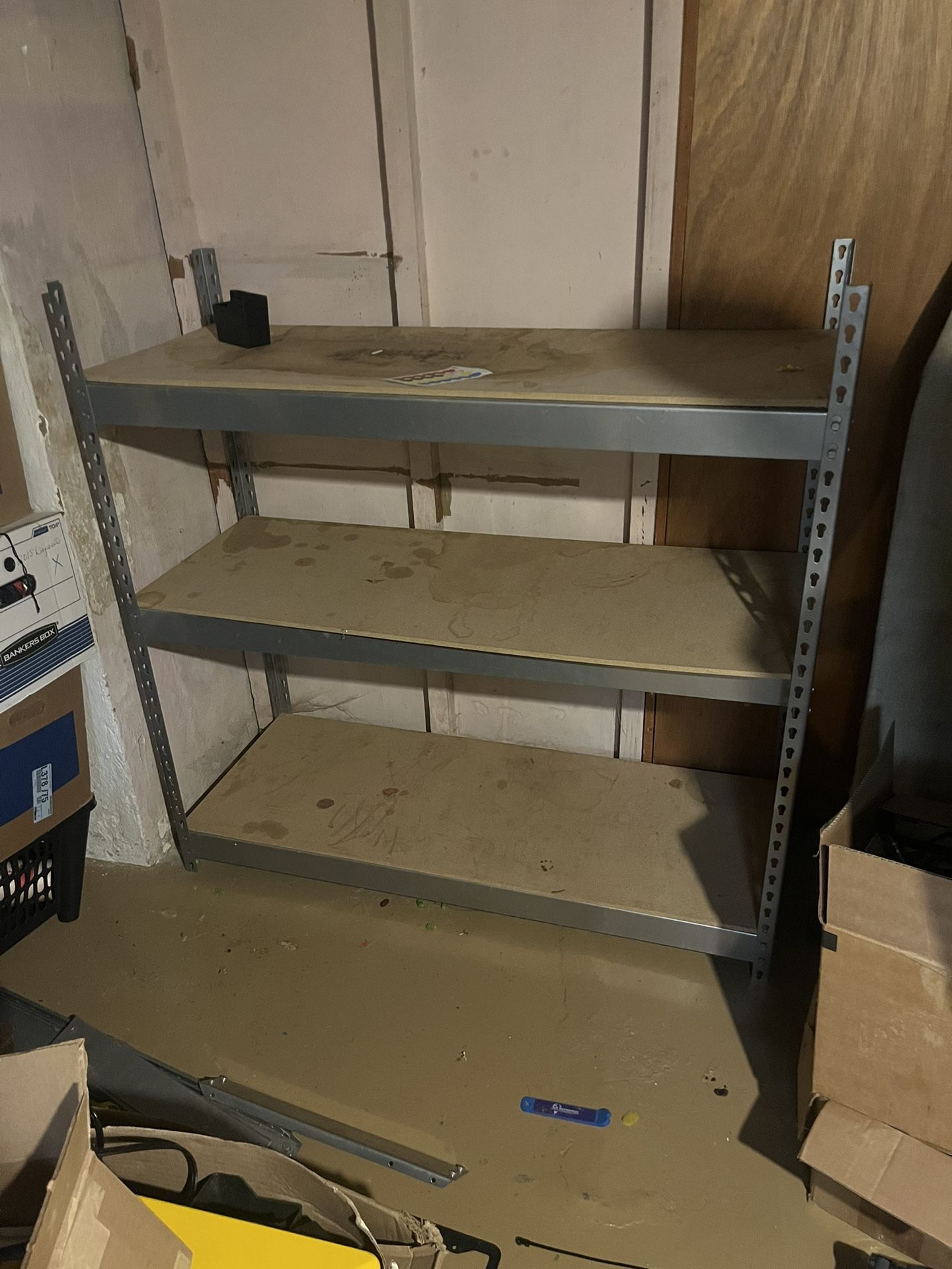 3 Level Metal Shelves