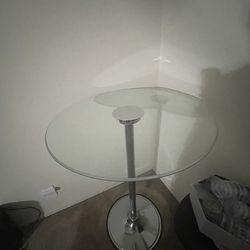 Glass LED high table with 2 high chairs