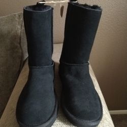 American Eagle Ugg Style Boots