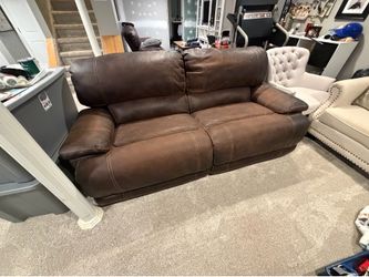 Reclining couch