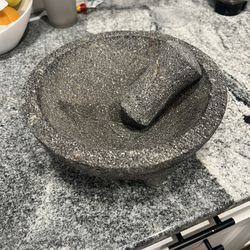 $45 Metate 10” 