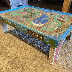 FREE Kids Thomas Train Table – Sturdy & Ready for Play