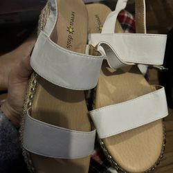 White Platform Sandals Size 7 1/2