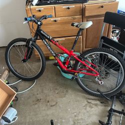 Specialized Mountain Bike 