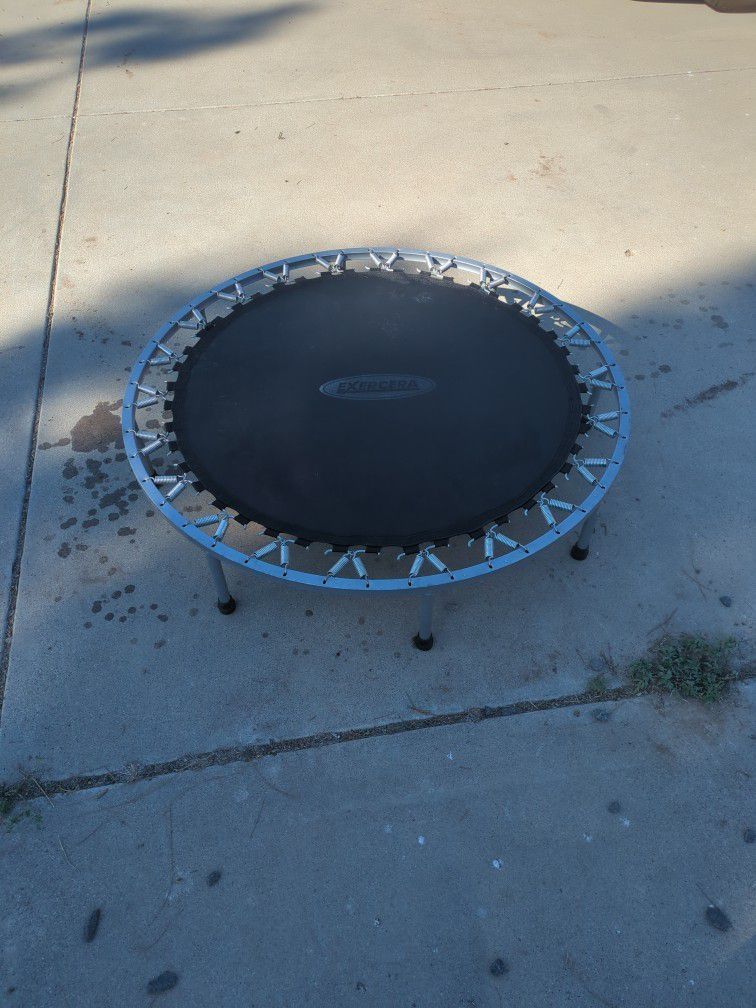 Exercera Trampoline