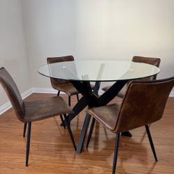Glass Table And 4 Chairs 