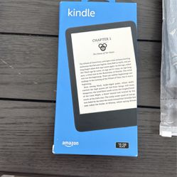 Amazon Kindle (NEW)