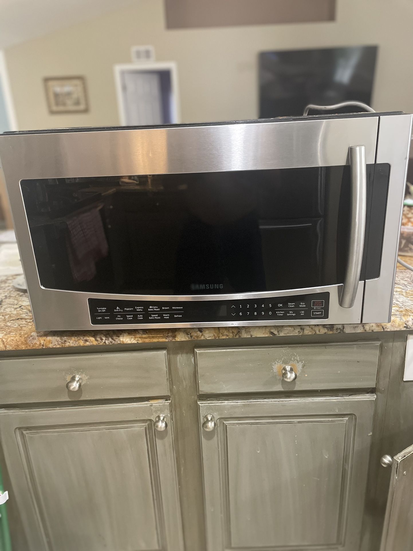 Samsung Microwave Oven — Frigidaire Dishwasher 