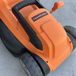 Electric Lawnmower