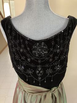 Beautiful dress with sequins size 12