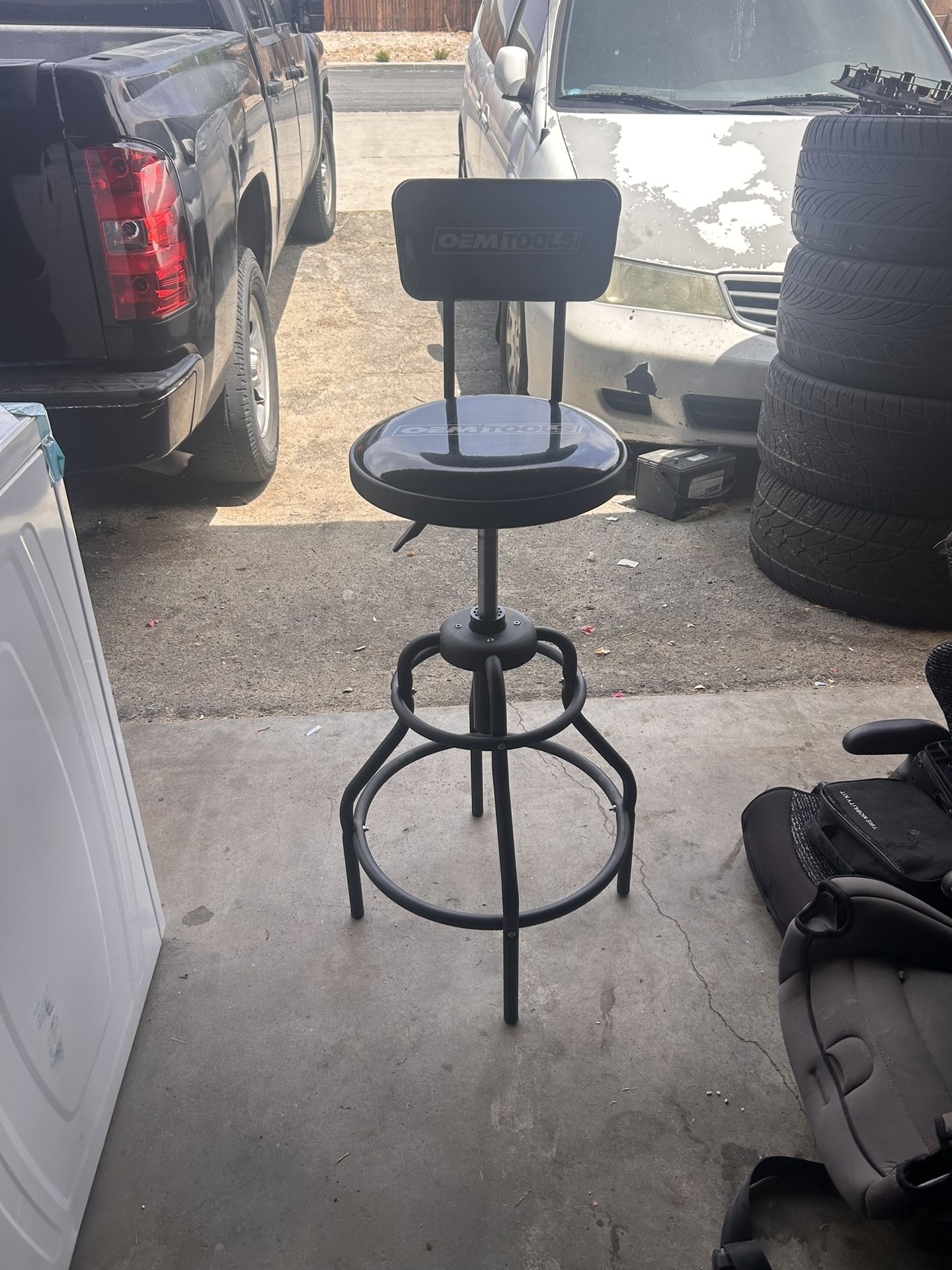 OEM SHOP STOOL