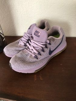 Women’s Nike zoom all out