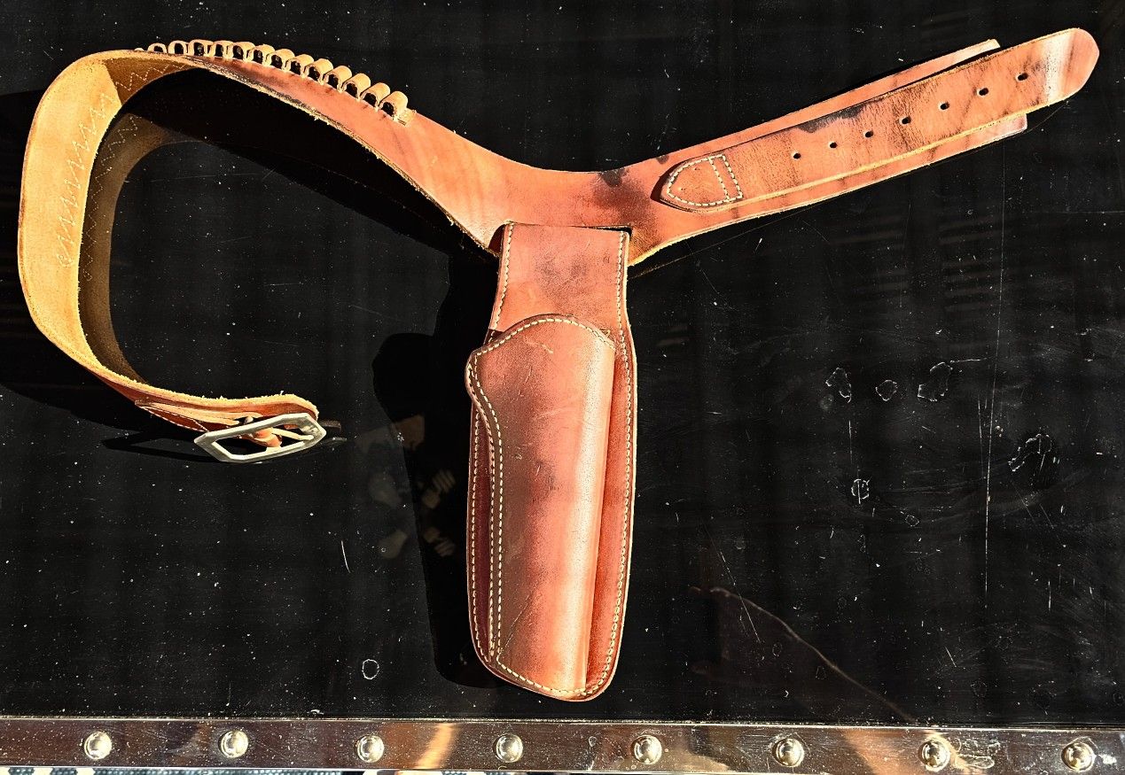 Hunter Leather Cowboy Holster 1060 F4 Pistol Small 158 MED Hunter Belt Nice