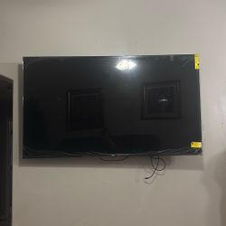 Roku Tv 75 Inch Broken Screen Tv Is Brand New 