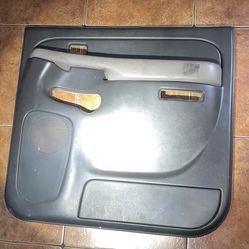 Chevrolet Silverado door panel