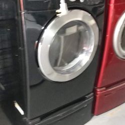LG Eléctric Dryer For $380