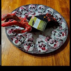 Halloween Decor: New/Custom Bloody Skull Plate & Bloody Crawling hand (it crawls w/batteries) firm.