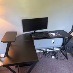 L Shaped Reversible Gaming Computer Desk With Movable Shelf