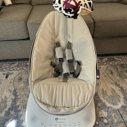 4Moms MamaRoo Baby Swing