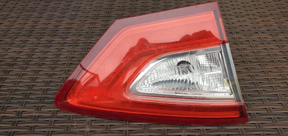 Fusion LED Tail light