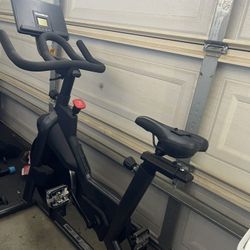 NordicTrack T Series 9 Bike