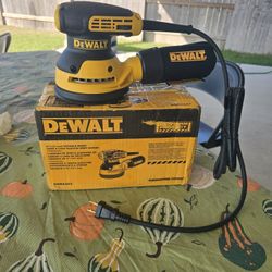 🔥$70 FIRM PRICE 🔥 3 Amp Corded 5 in. Variable Speed Random Orbital Sander