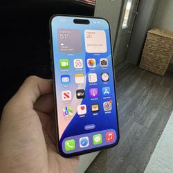 Apple iPhone 15 Pro Max 256GB AT&T/Cricket! We offer financing!