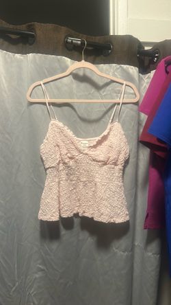 Cute pink top