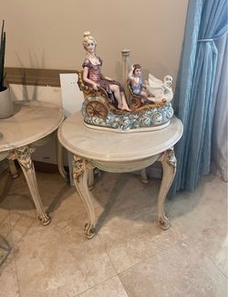 Marmol tables
