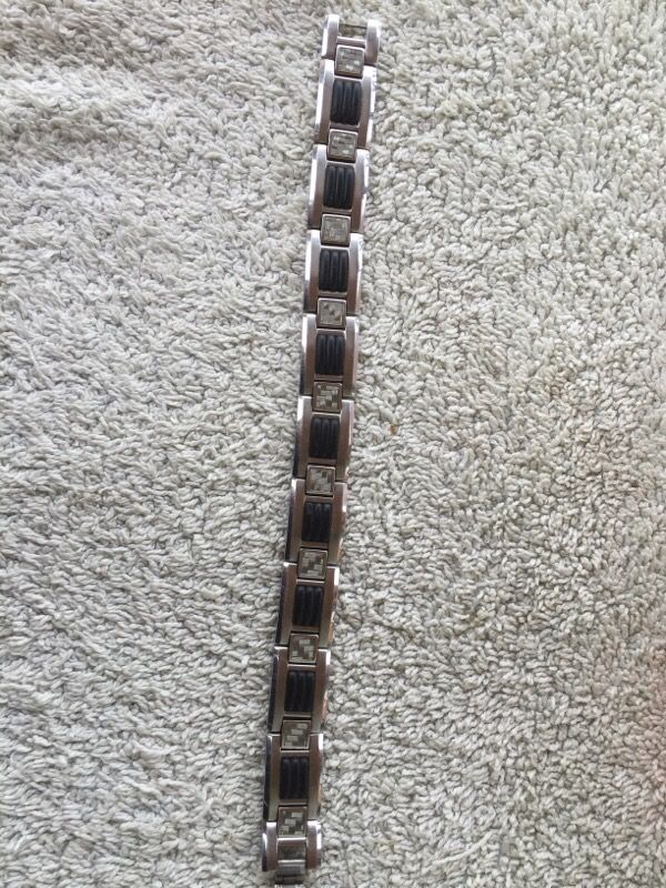 SHR carbon fiber and stainless men's bracelet