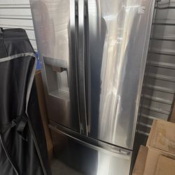 Kenmore Elite 30.6 cu ft Refrigerator
