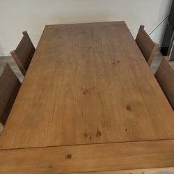 Dining Table For Sale !!! 