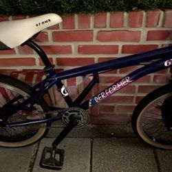 GT Pro Performance And Dino GT 1999 It Needs So Tlc The Pro Performance Ready To Ride Everything Works Very Nice Bmx Midnight Blue With Pairs Black To