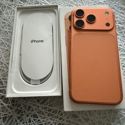 iPhone 17 Pro 256 Gb  Locked Spectrum/verizon