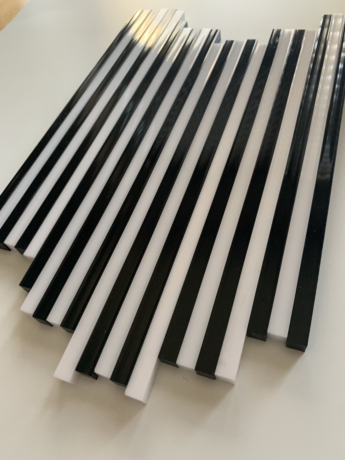  50 pcs Plexiglass Rods (New)