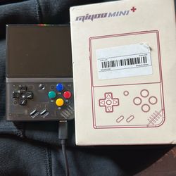 Game Boy Miyoo Mini+